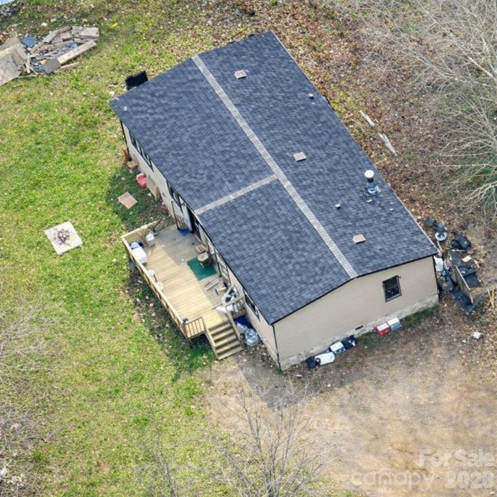 11 Gertrude Ln., Candler, NC 28715