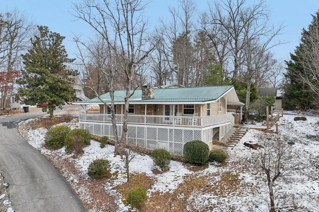 130 Sherwood Dr., Lake Lure, NC 28746