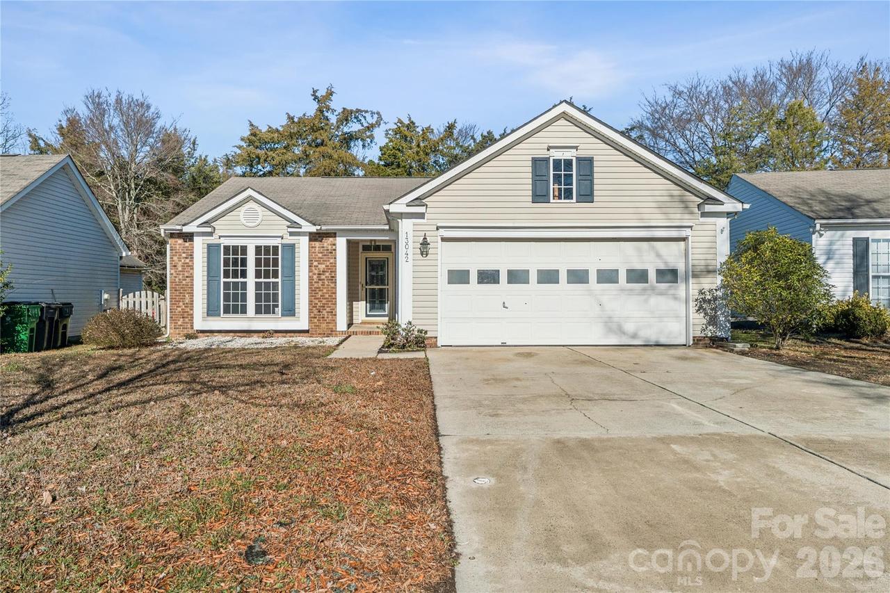 13042 Planters Row Dr., Charlotte, NC 28278