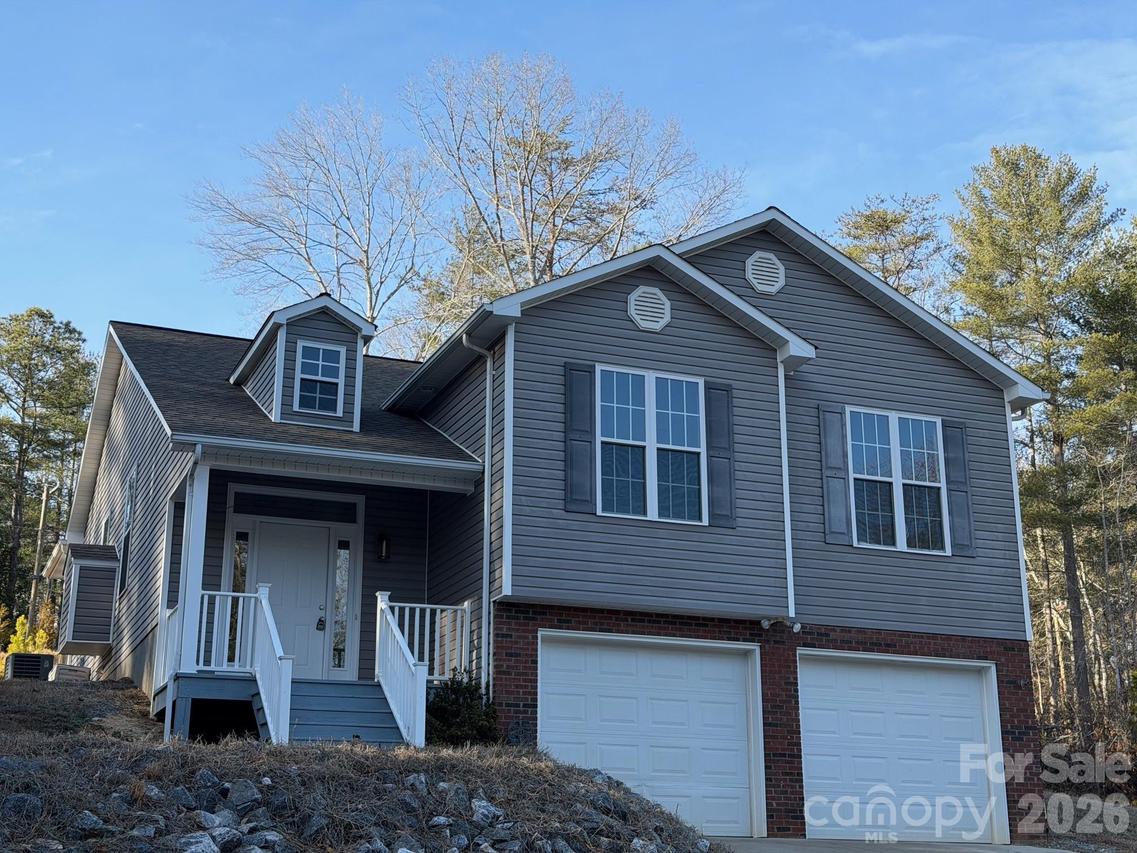 210 S River Glen Dr., Morganton, NC 28655