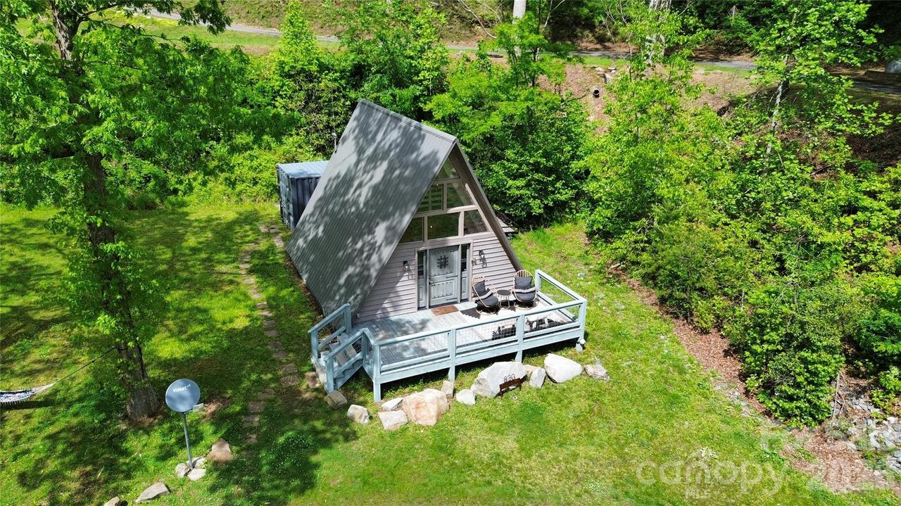 820 Shuler Lake Rd., Robbinsville, NC 28713