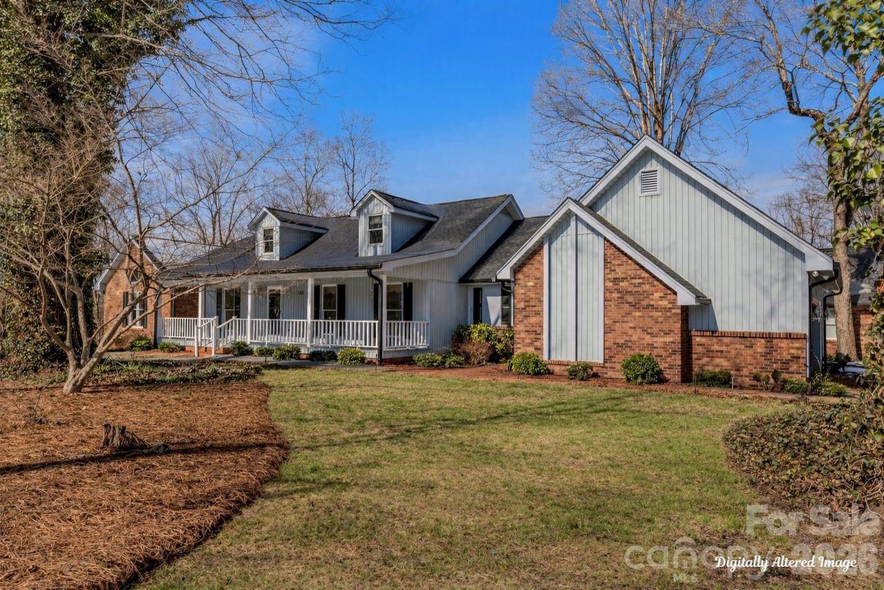 348 Country Ln., Mocksville, NC 27028