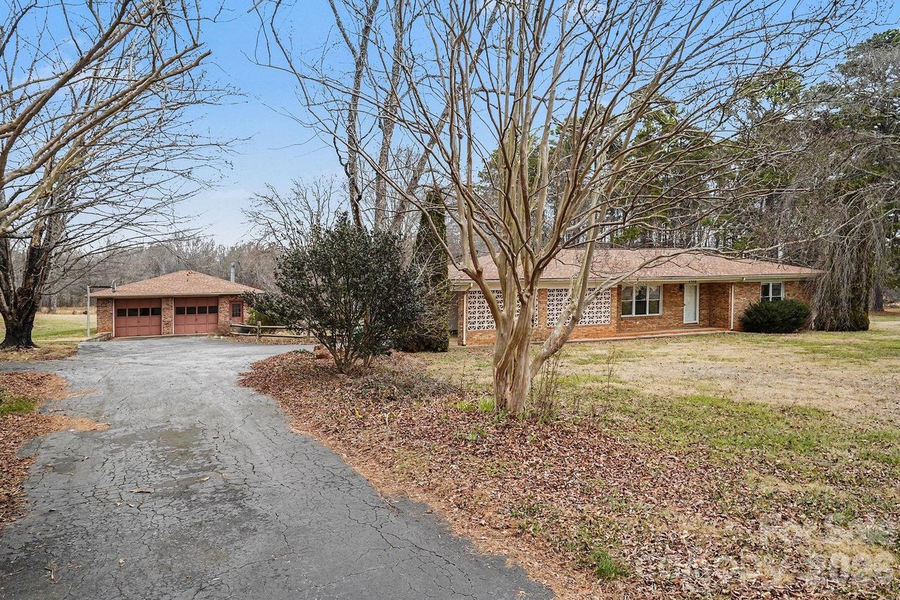 4550 Goodman Lake Rd., Salisbury, NC 28146