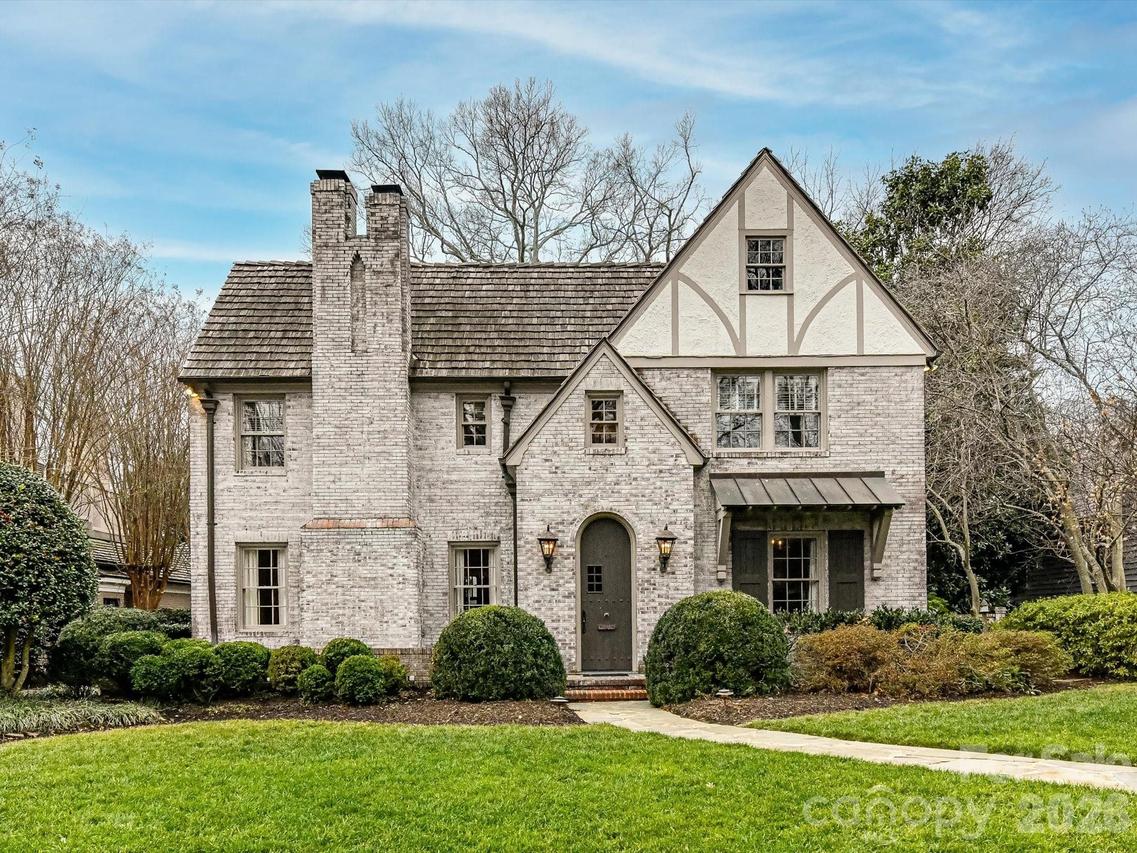 1126 Queens Rd., Charlotte, NC 28207