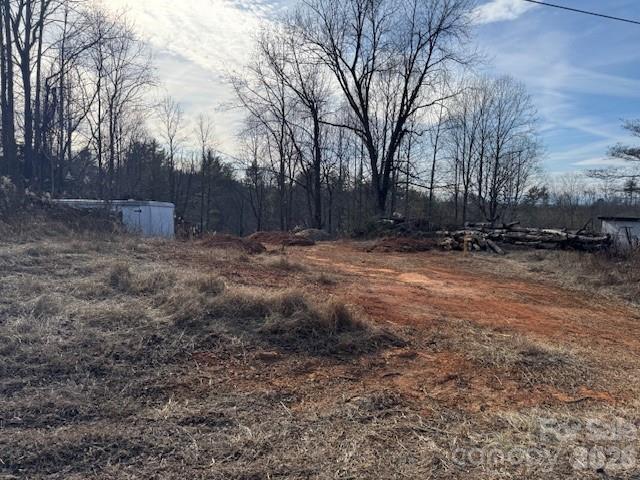 2573 Dogwood St., Morganton, NC 28655