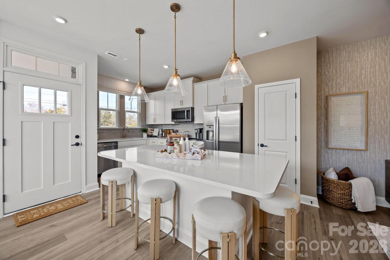 5016 Asher James Ln., Charlotte, NC 28262