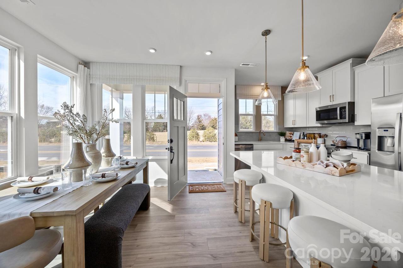 5020 Asher James Ln., Charlotte, NC 28262