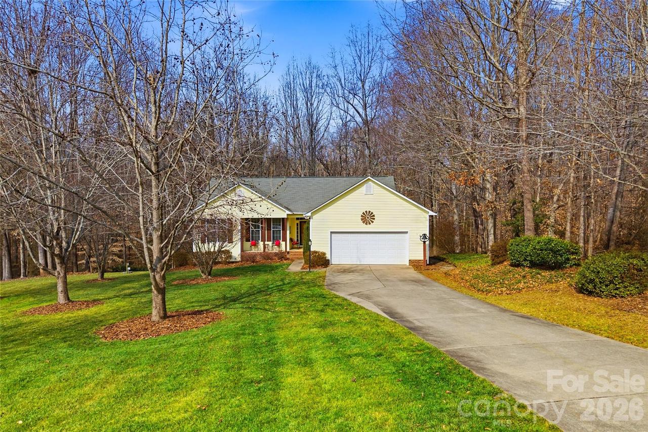 3481 Seminole Dr., Maiden, NC 28650