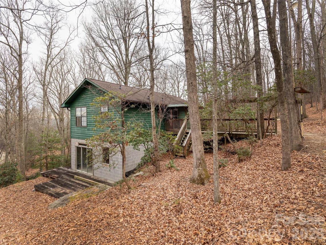 752 Burnside Tr. #32, Hendersonville, NC 28792