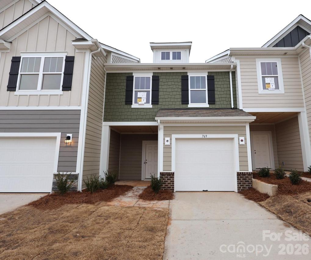 769 Kitfox Dr., Concord, NC 28027