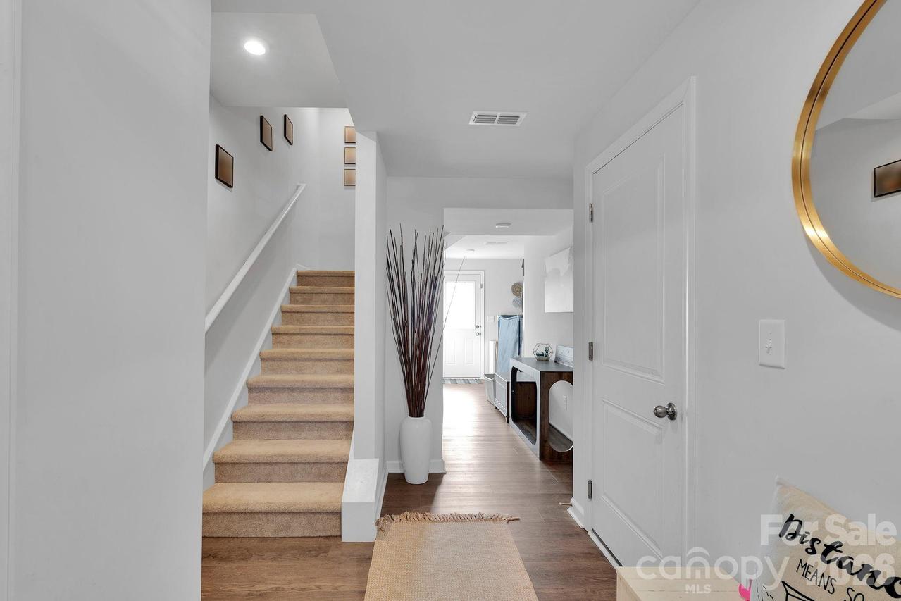 4008 Haldane St., Charlotte, NC 28214