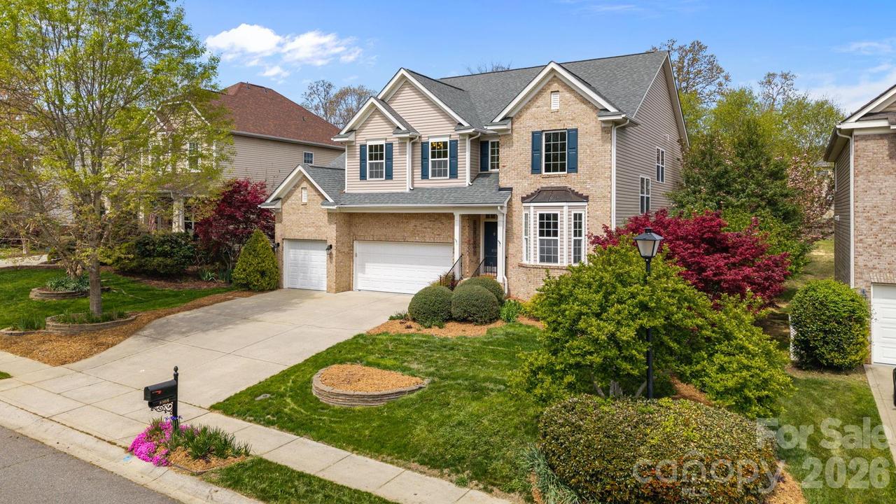 8108 Acacia Ct., Waxhaw, NC 28173