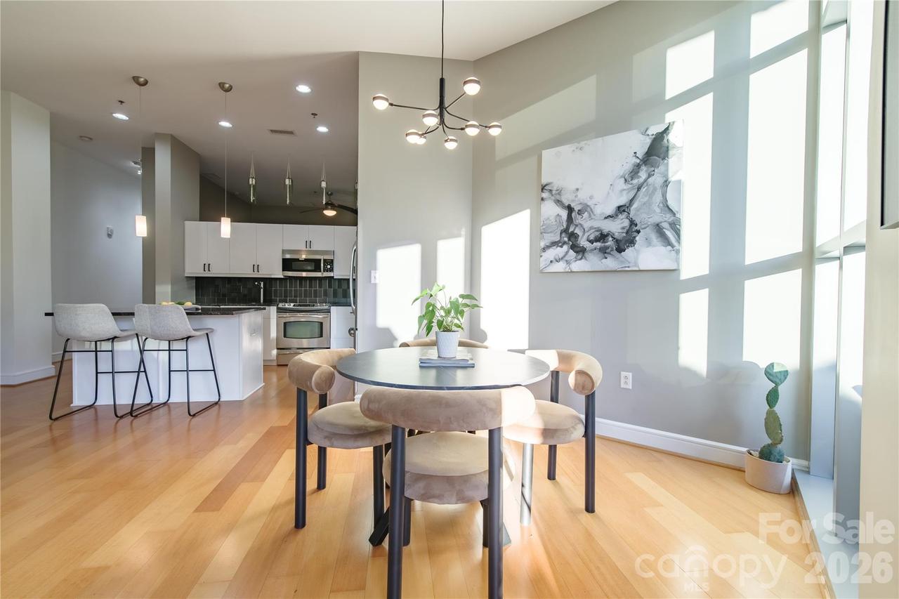 333 W Trade St. #708, Charlotte, NC 28202