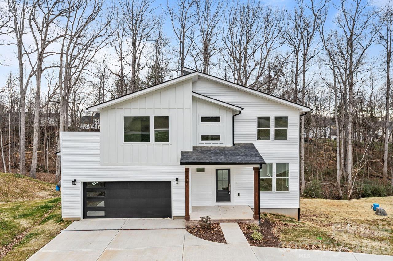 137 Wood Acre Dr., Mooresville, NC 28115