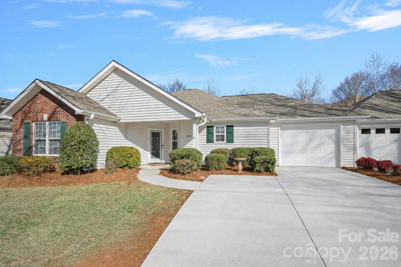 132 Ashwood Ln., Mooresville, NC 28117