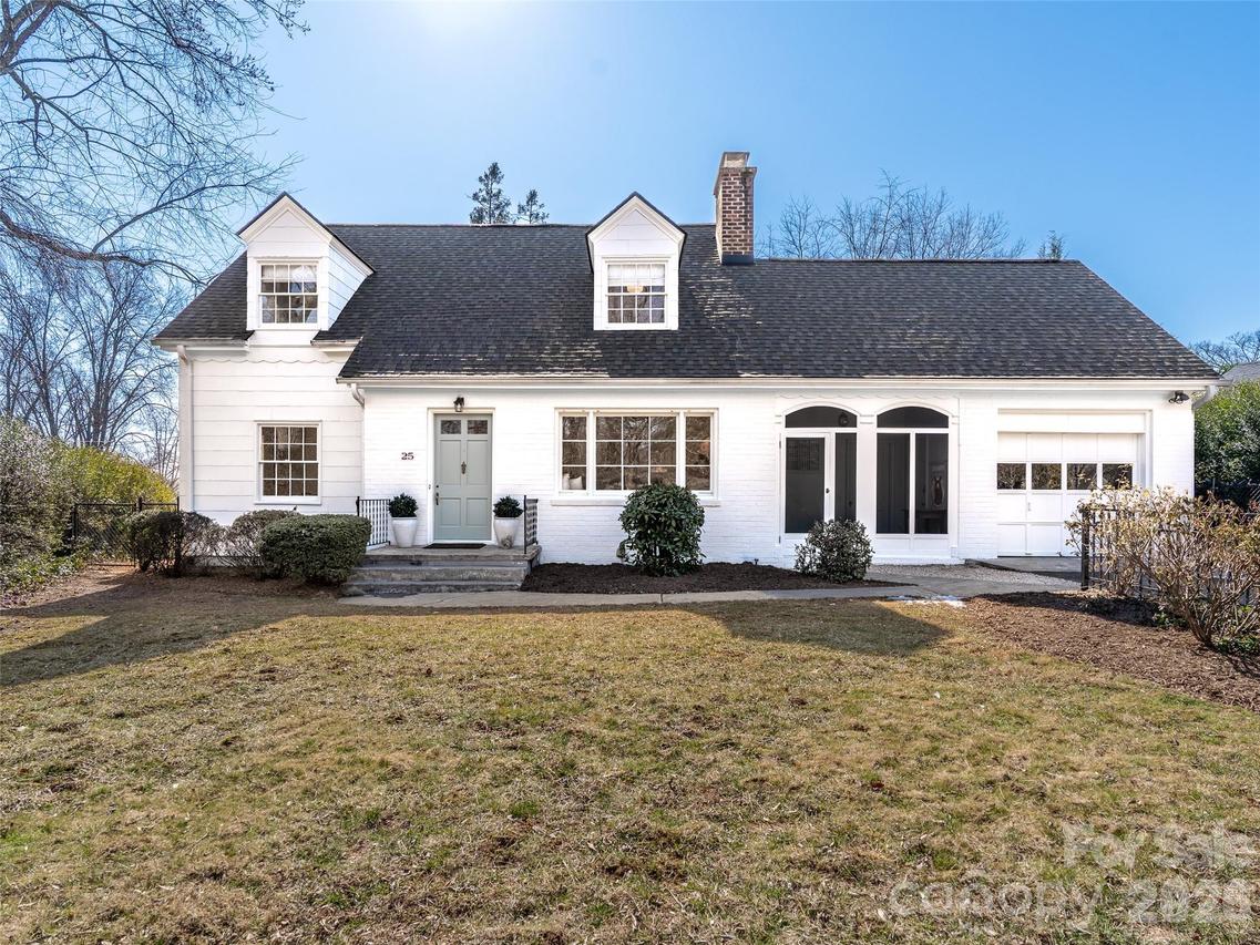 25 Chiles Ave., Asheville, NC 28803