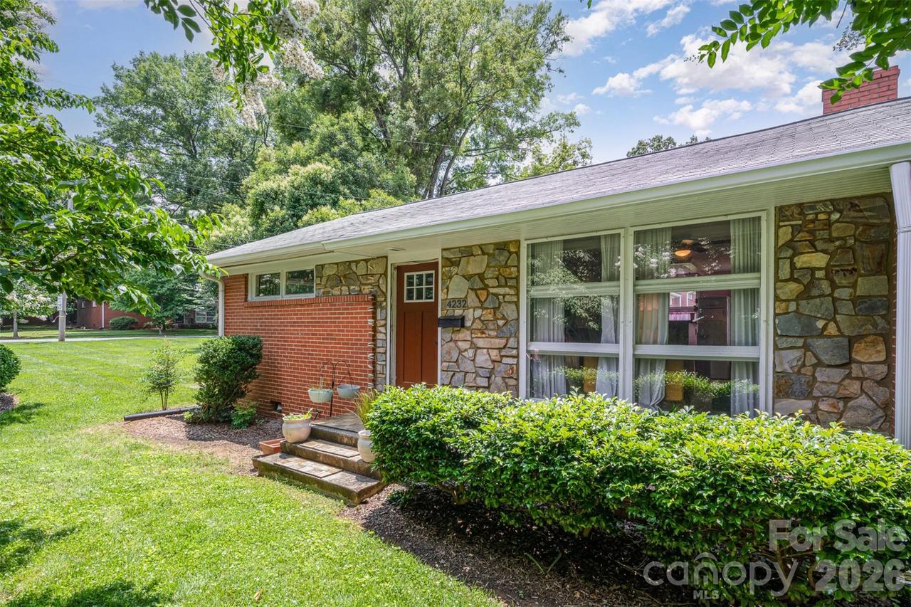 4232 Randolph Rd., Charlotte, NC 28211