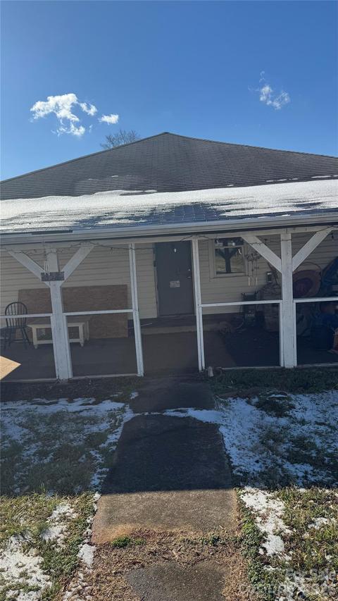 352 Kirby Dr., Charlotte, NC 28214