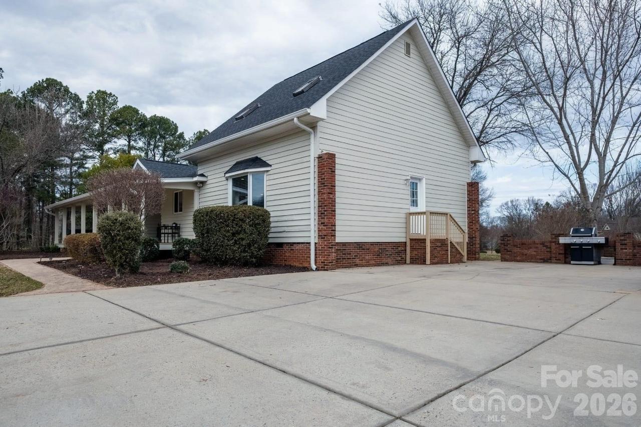 8623 Mcilwaine Rd., Huntersville, NC 28078