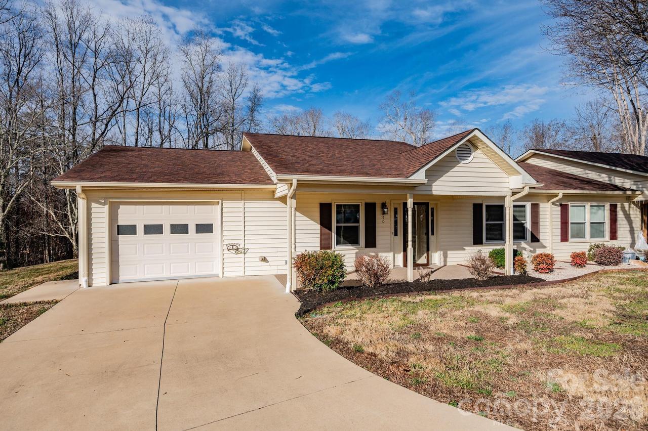 250 Eastwood Village Dr., Bostic, NC 28018