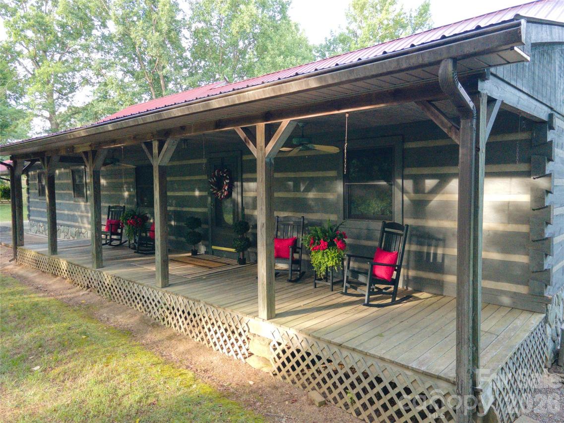 144 & 179 J And W Dr., Olin, NC 28660