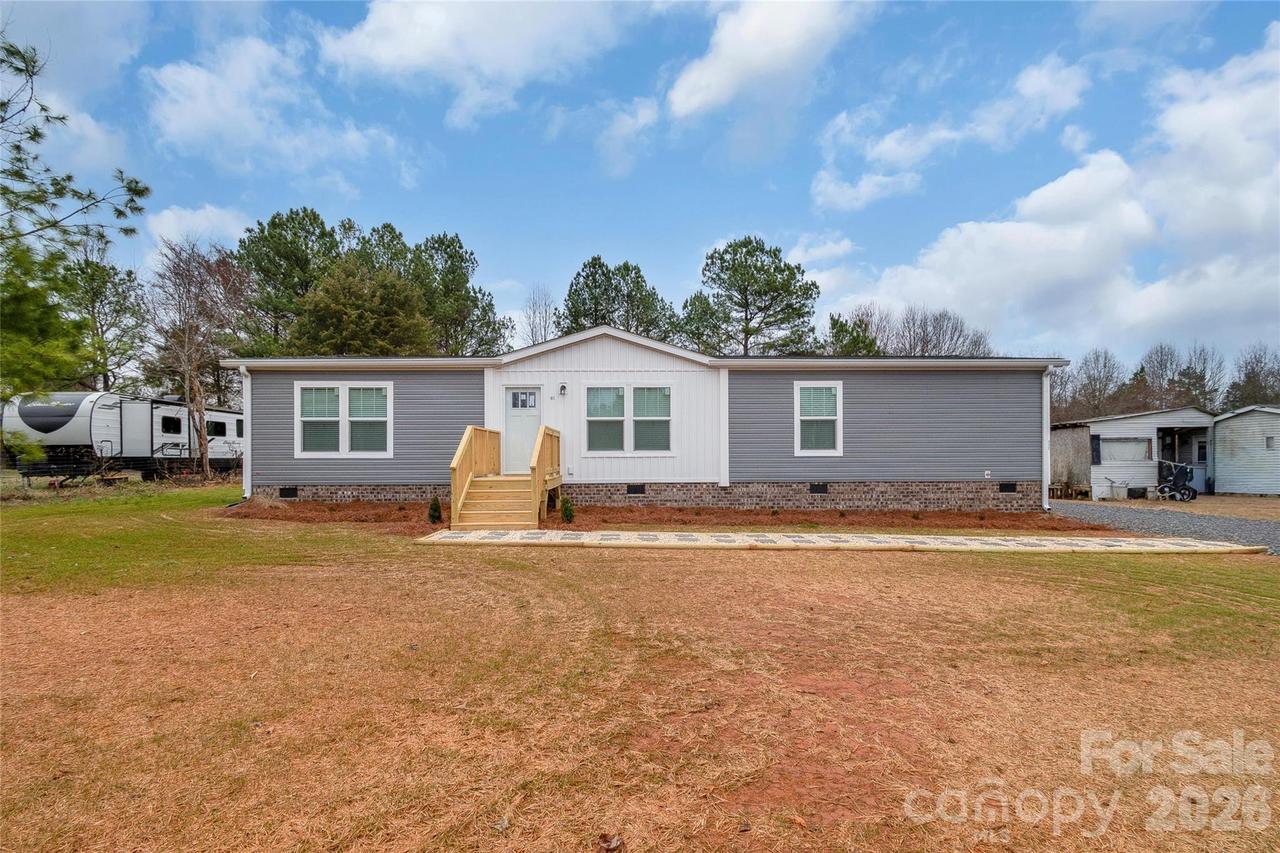 111 Overcash Rd., Troutman, NC 28166