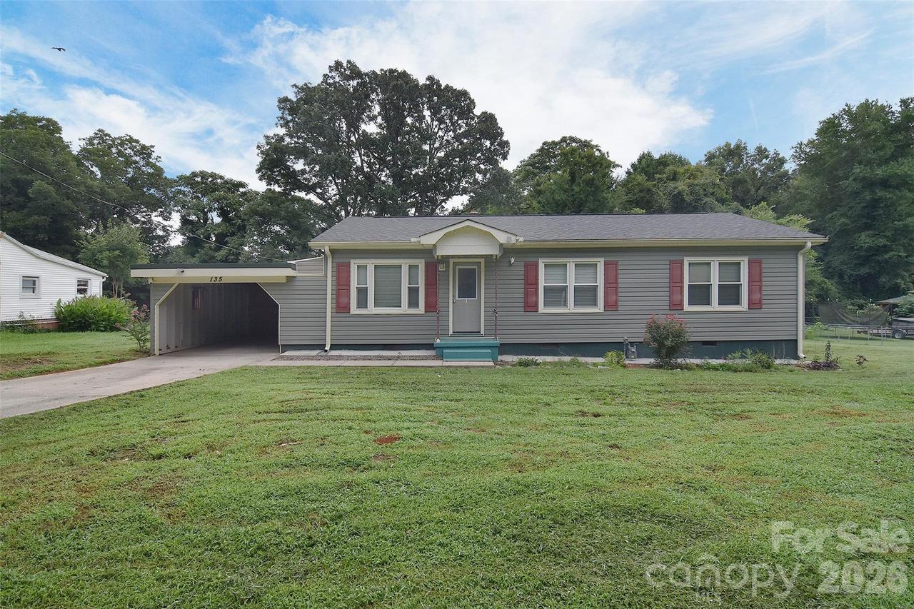 135 Oak Grove Rd., Statesville, NC 28677
