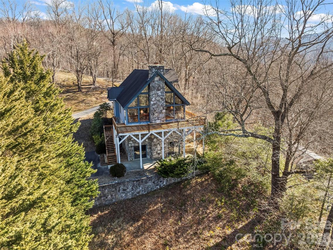 164 Bluebird Ln., Maggie Valley, NC 28751