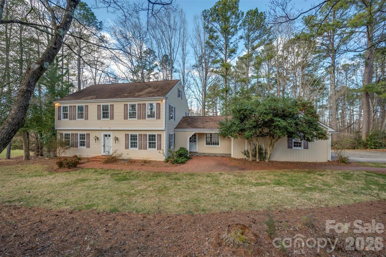 149 Woodbriar St., Forest City, NC 28043