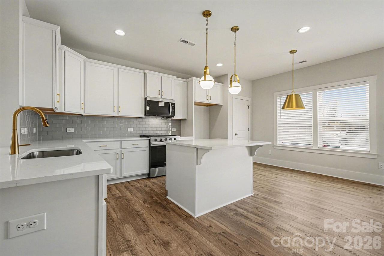 4768 Americana Ave., Charlotte, NC 28215