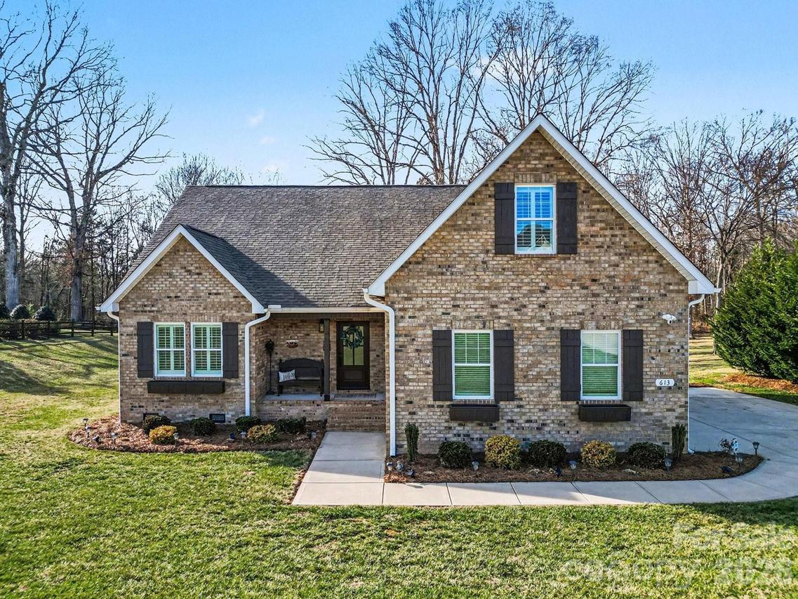 613 Fly Fisher Dr., Salisbury, NC 28147