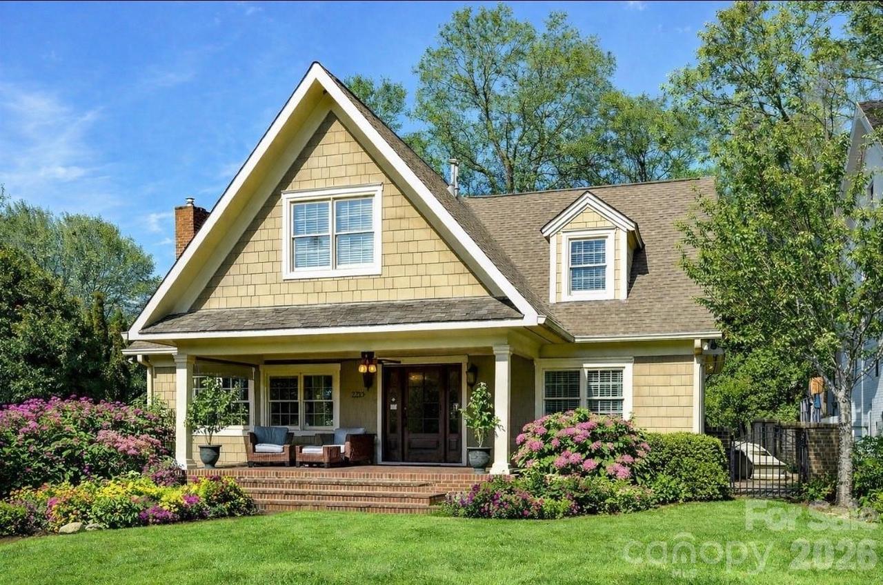 2215 Hassell Pl., Charlotte, NC 28209