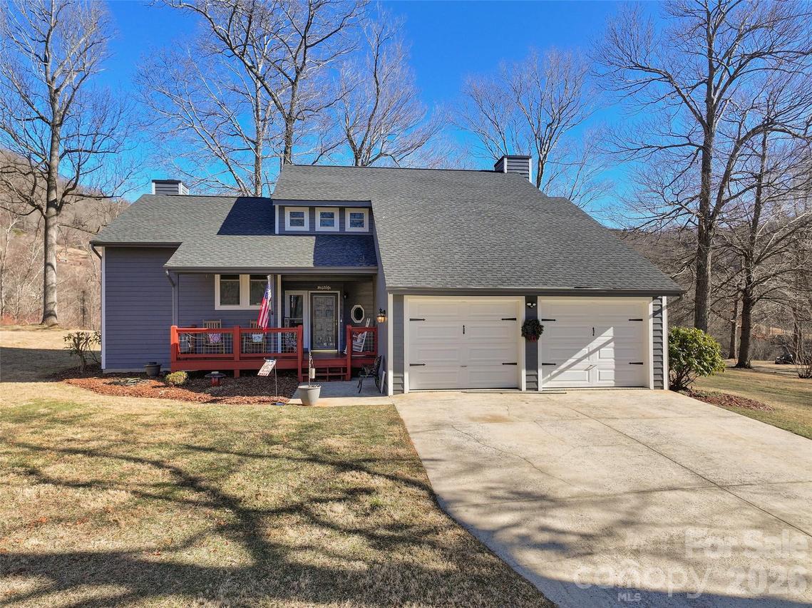 1672 Worley Cove Rd., Canton, NC 28716