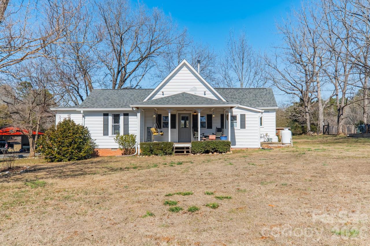 3425 Cal Bost Rd., Midland, NC 28107