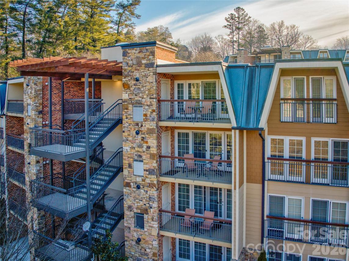 314 Bowling Park Rd., Asheville, NC 28803