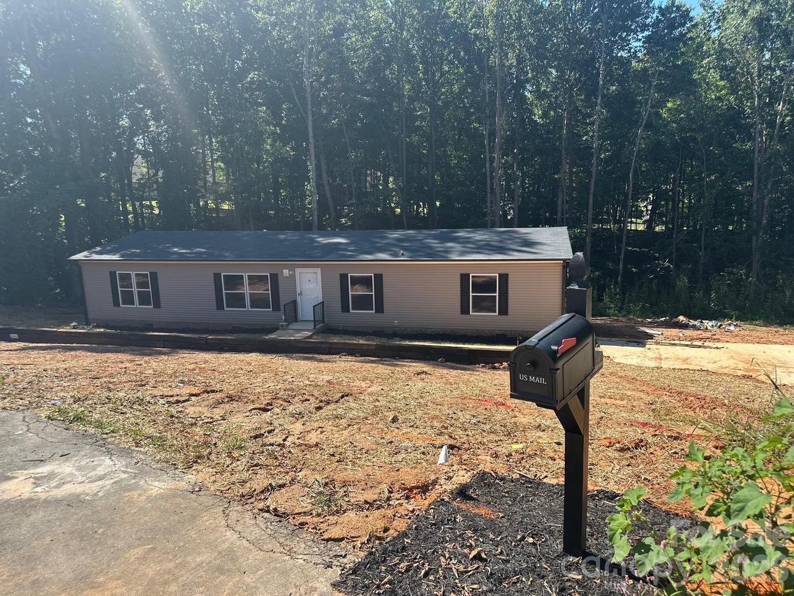 178 Clear Springs Rd., Mooresville, NC 28115