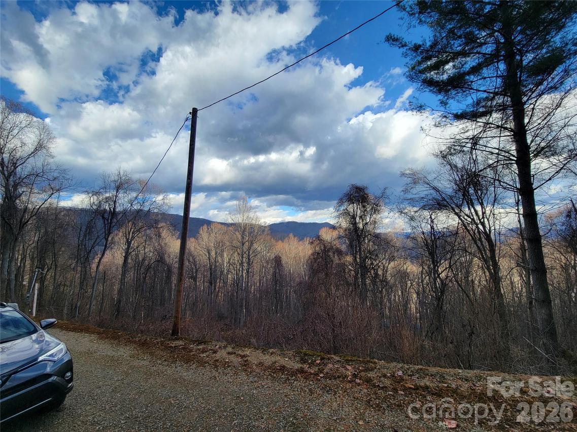 125 Lasso Ln. #304, Waynesville, NC 28785