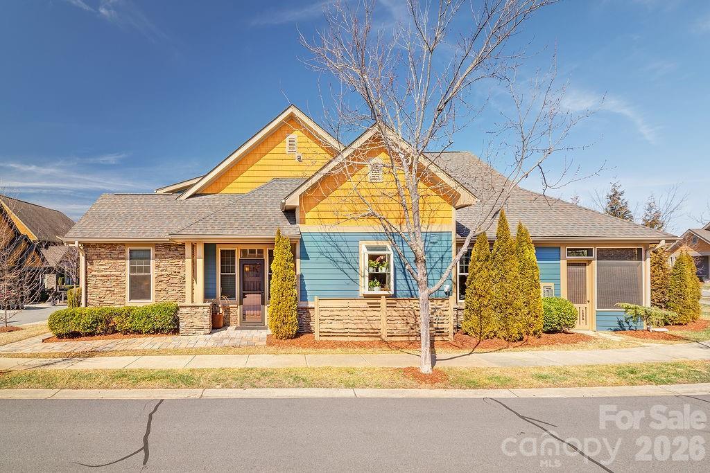 16 Holland Mountain View, Asheville, NC 28804