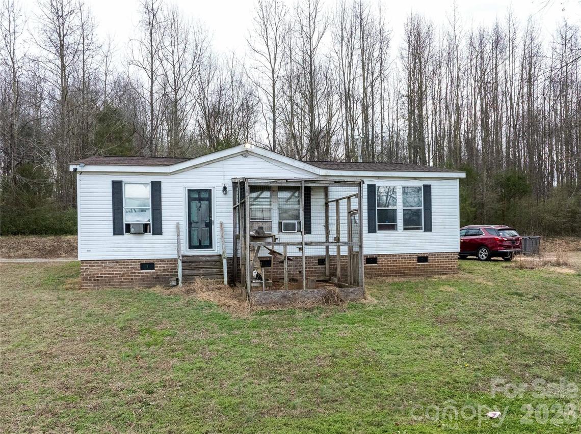 1377 Nance Rd., Peachland, NC 28133
