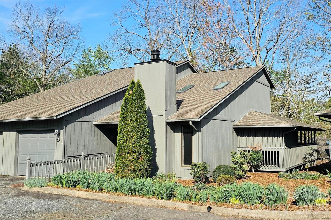 703 Independence Tr., Morganton, NC 28655