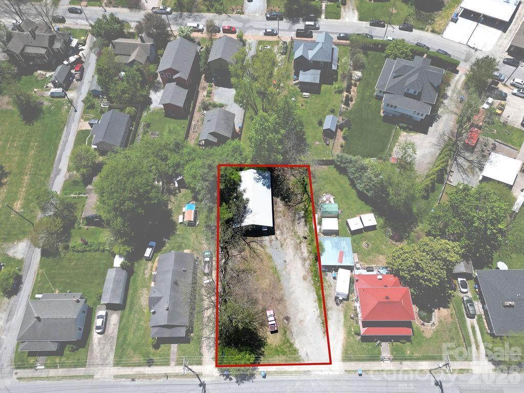 163 W French Broad St., Brevard, NC 28712