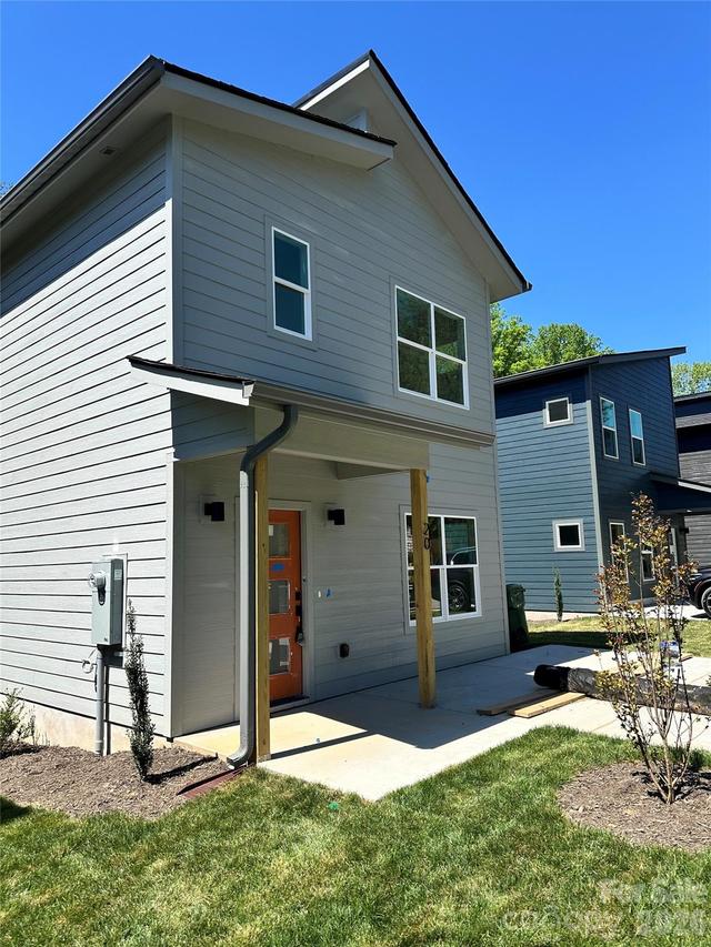 20 Cub Rd., Asheville, NC 28806