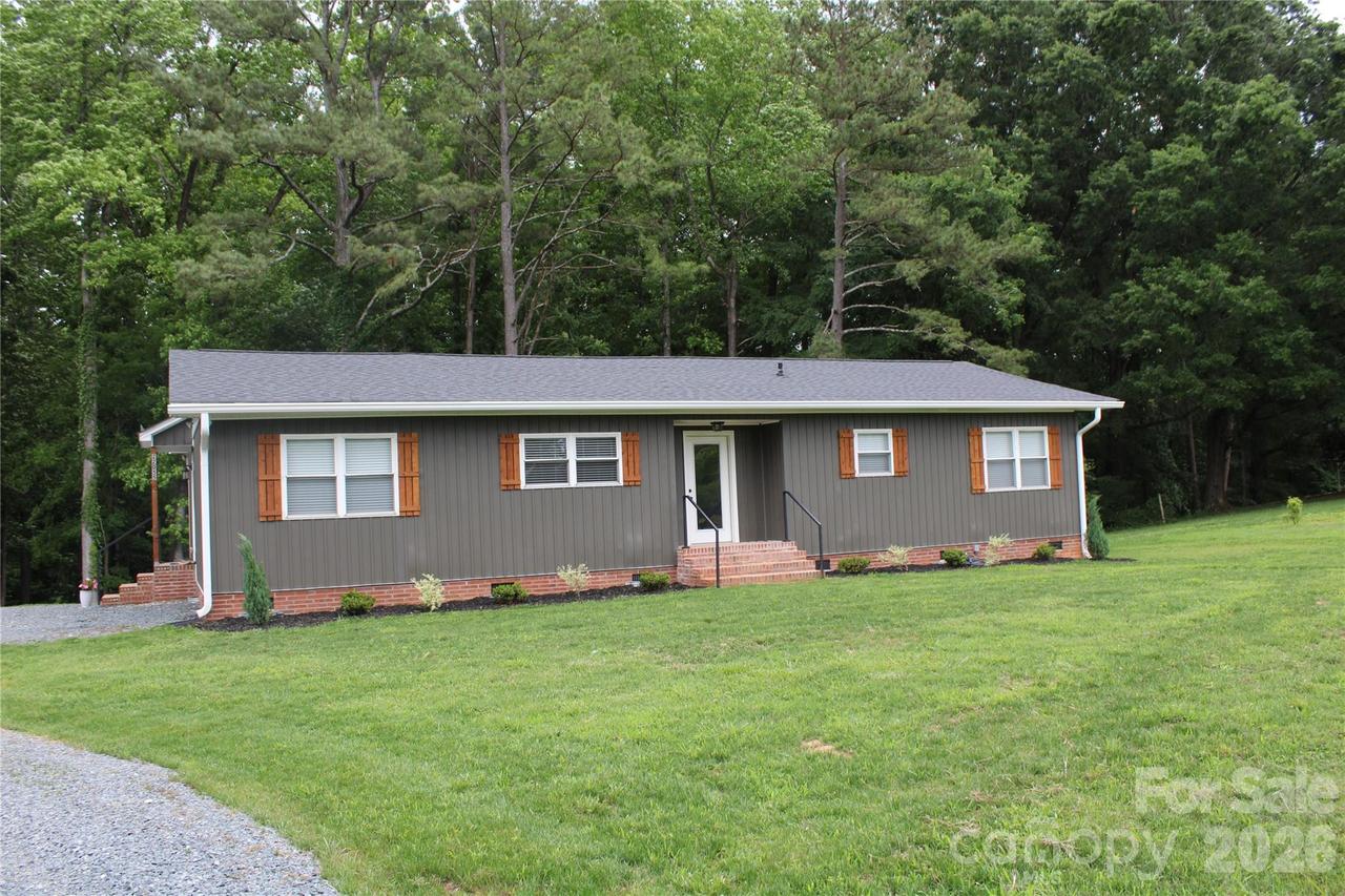 22055 Oakwood Rd., Albemarle, NC 28001