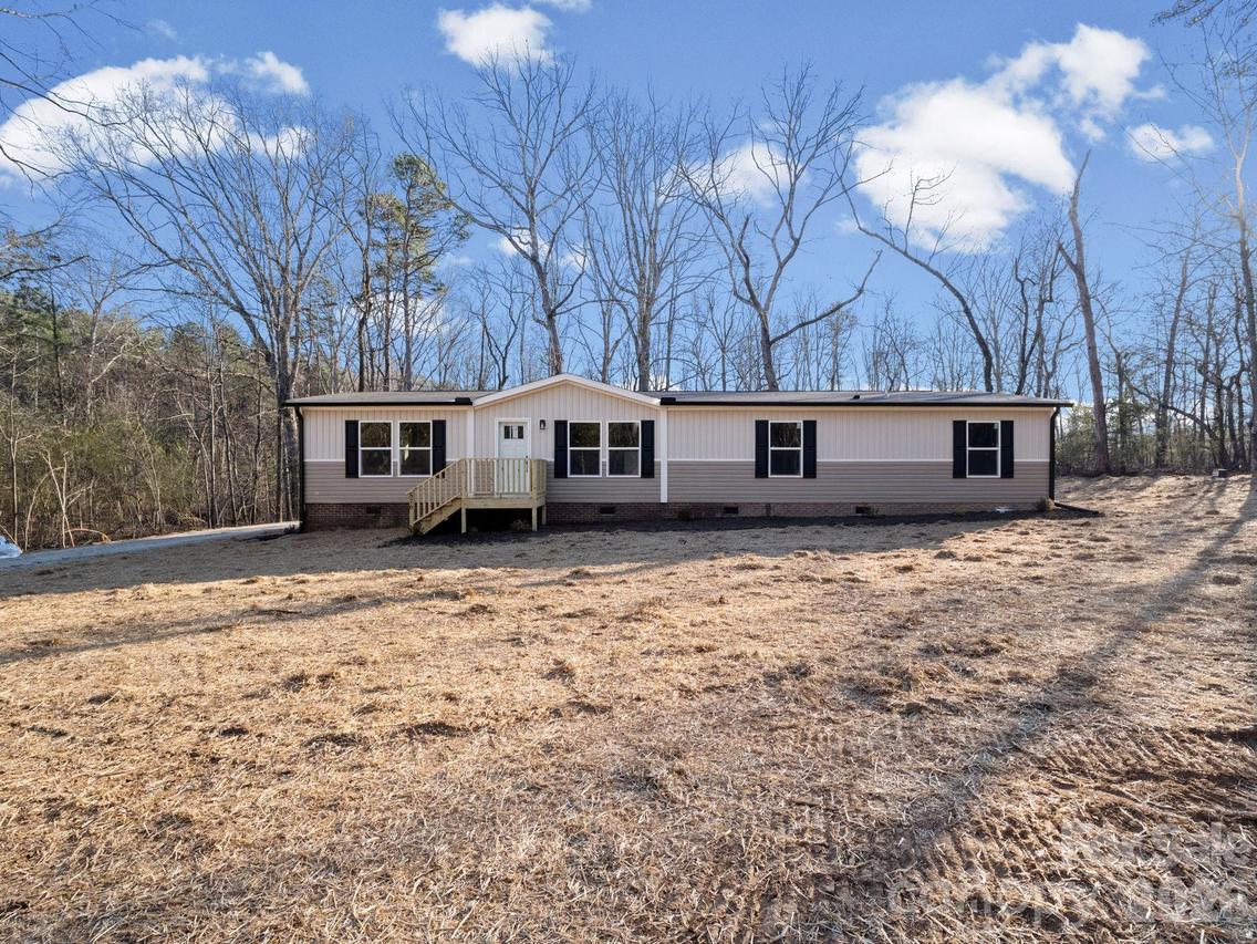 876 Tiney Rd., Ellenboro, NC 28040