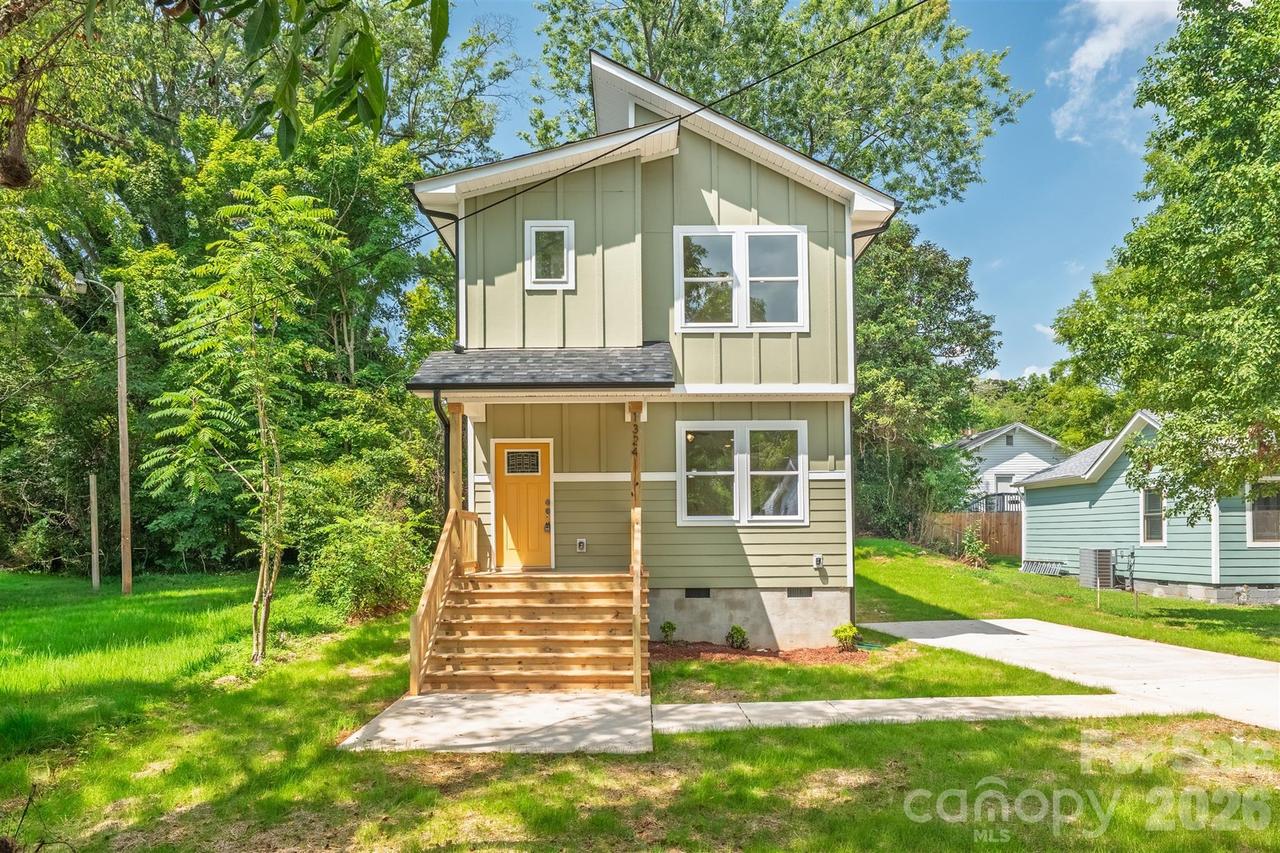 1324 Old Charlotte Rd., Statesville, NC 28677