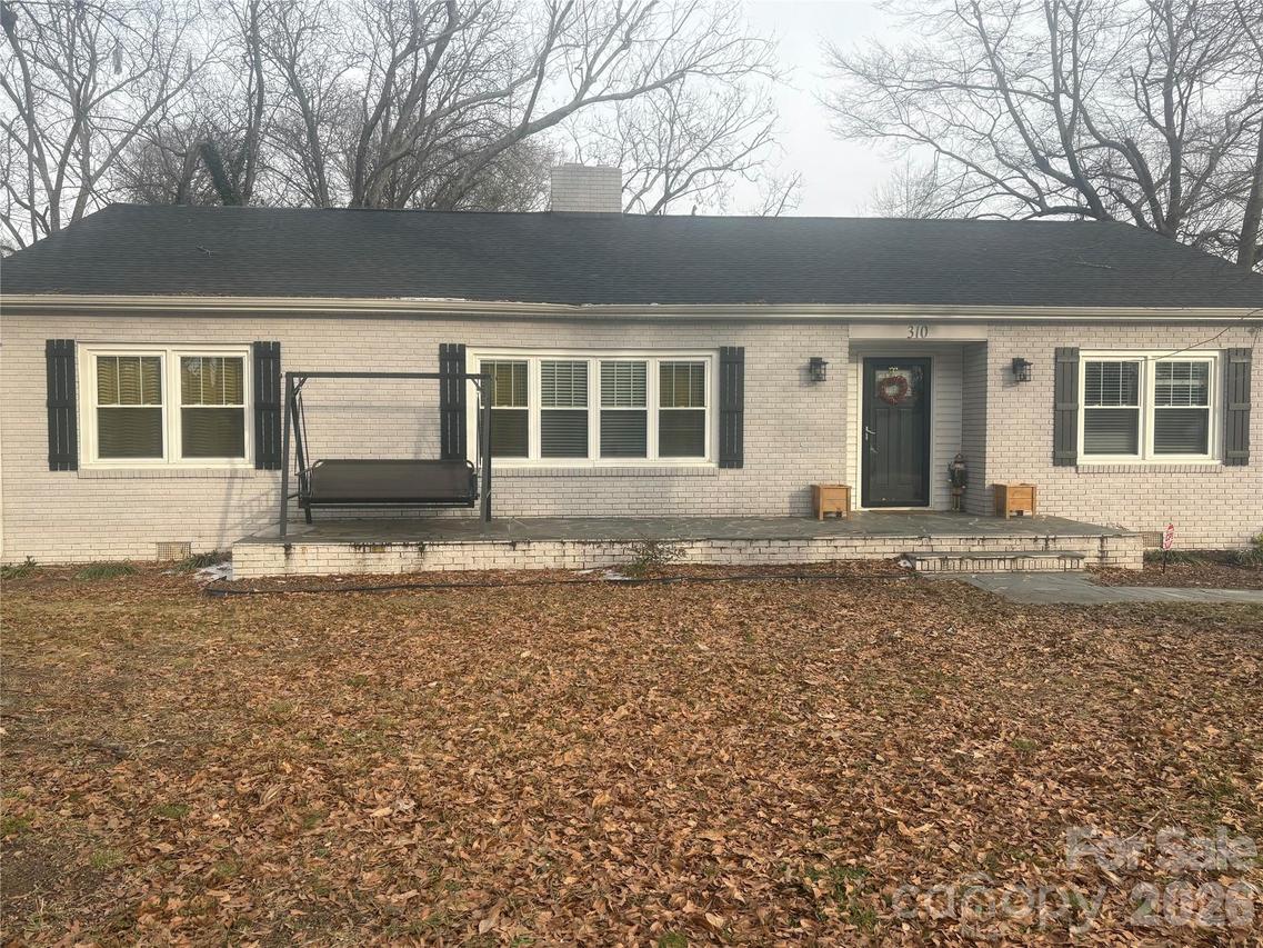 310 N Highland St., Gastonia, NC 28052