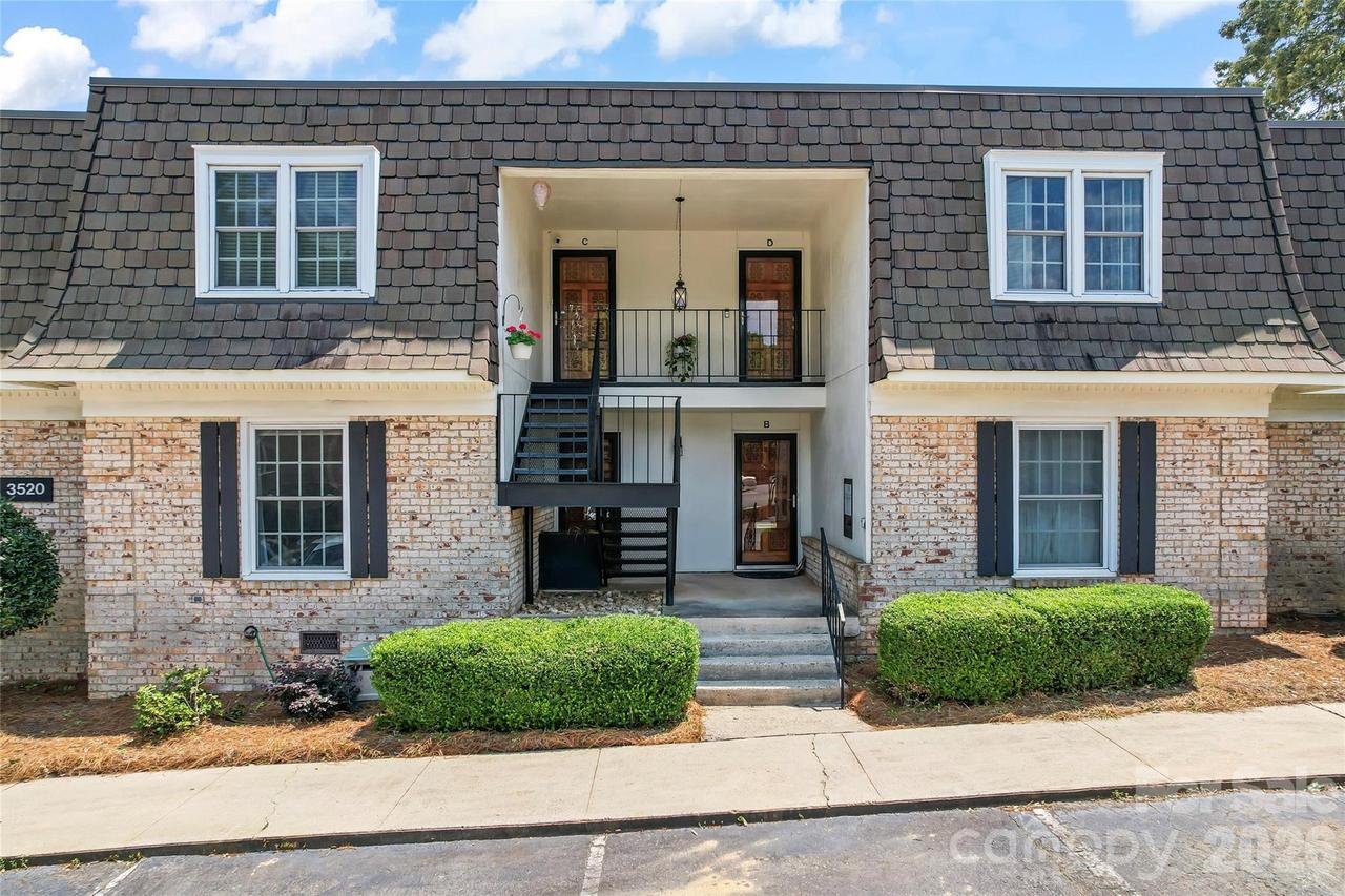3520 Colony Rd. #D, Charlotte, NC 28211