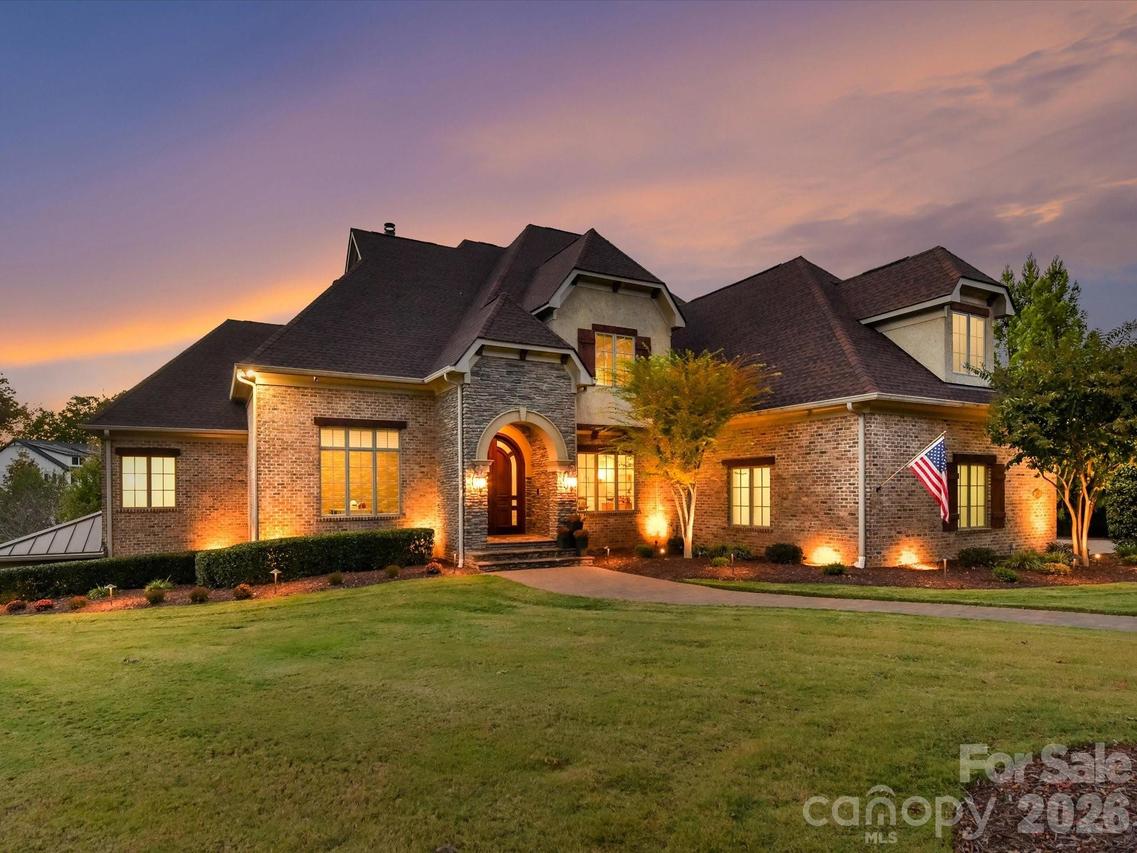 1526 Hawkstone Dr., Waxhaw, NC 28173