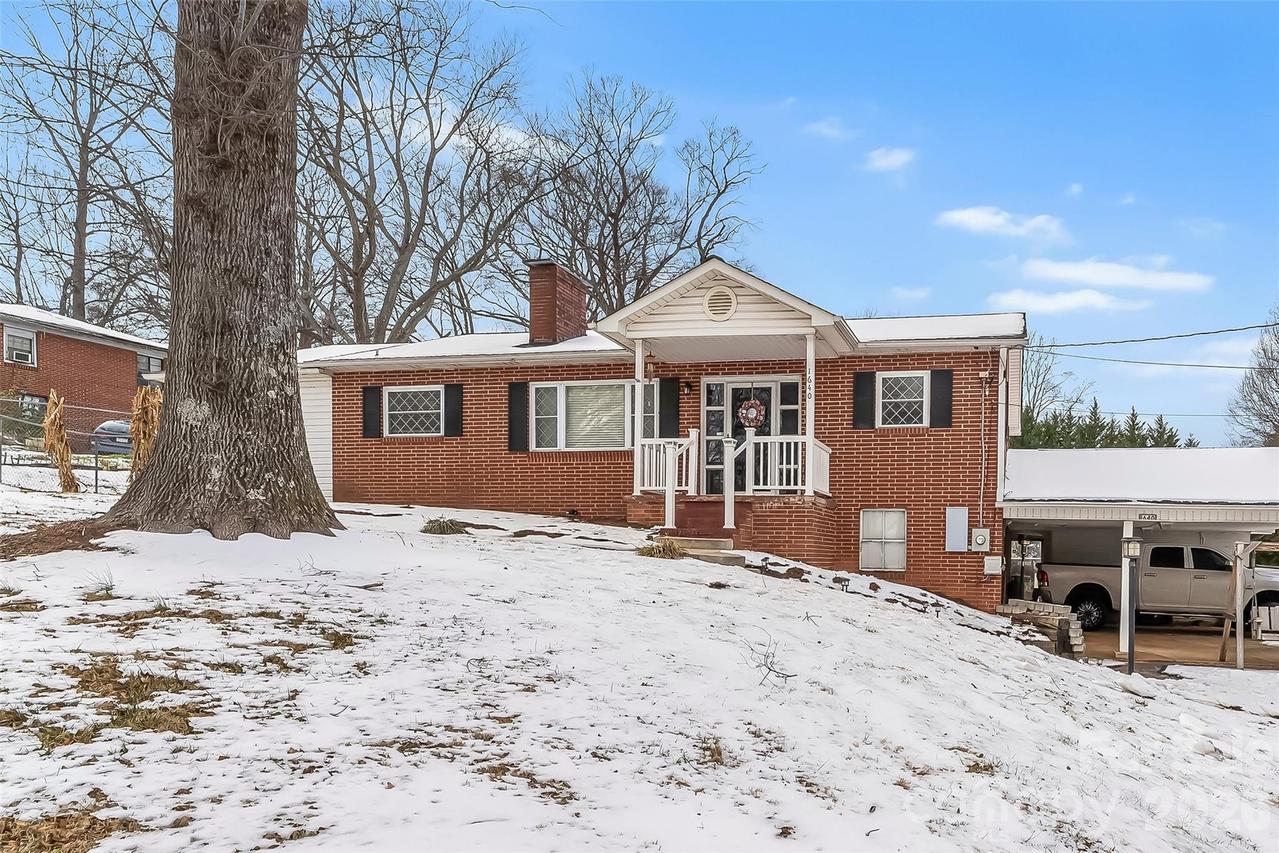 1640 W Nc 10 Hwy., Newton, NC 28658