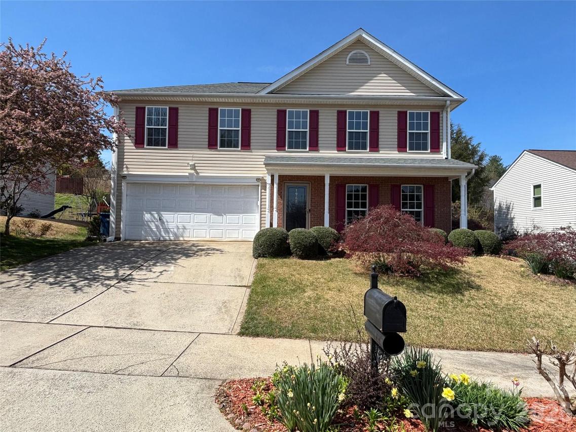 1968 8th Street Ln., Hickory, NC 28602